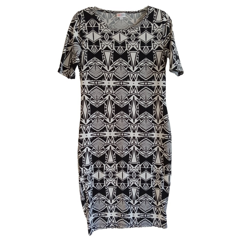 Lularoe Black and white print midi T-shirt dress